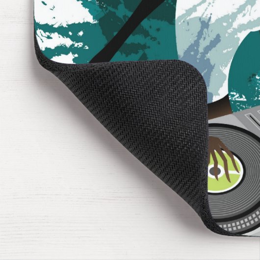 Jonge vrouw Dj Gebruikend Platenspeler in Nightclu Muismat (Hoek)