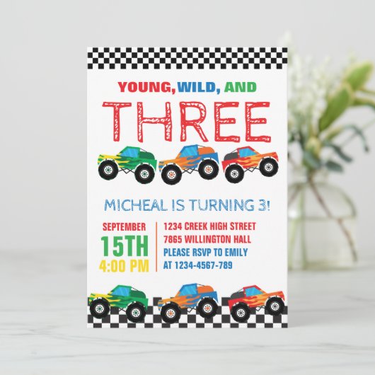 Jonge Wild en Drie Monster Truck Jongens Verjaarda Kaart (Staand voorkant)