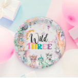 Jonge Wild en Drie Safari Dieren Meisje Verjaardag Papieren Bordje<br><div class="desc">Vier je kleintje jarig met de betoverende Young Wild en Three Safari Animals Girl Birthday Paper-Borden, ontworpen om een diepe emotionele band te smeden met gezinnen die een vreugdevolle en avontuurlijke viering plannen. Dit charmante item brengt de opwinding van een tropische safari tot leven, waardoor het een ideale keuze is...</div>