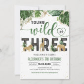 Jonge wilde dieren en drie Safari dieren Verjaarda Kaart (Voorkant)