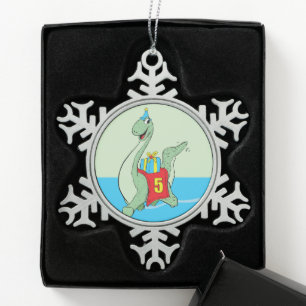 Jongen, 5e verjaardag dinosaurus tin sneeuwvlok ornament