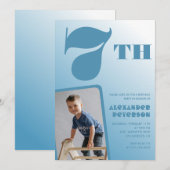 Jongen 7e verjaardag uitnodigingen Blauwe foto (Voorkant / Achterkant)