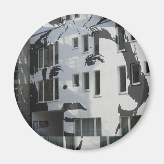 Jongen aan de muur magneet (Voorkant)