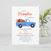 Jongen Blue Pumpkin is onderweg naar baby shower Kaart (Staand voorkant)