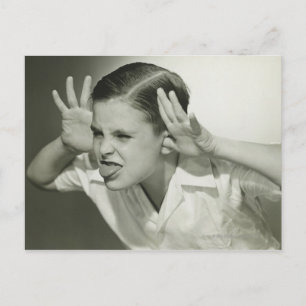 Jongen die gezicht maken briefkaart