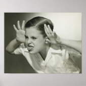 Jongen die gezicht maken poster (Voorkant)