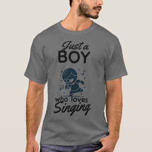 Jongen die graag Karaoke Singer Muziek zingen T-shirt
