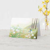 Jongen die lentesneeuwvlokken schoppen, illustrati kaart (Gele Bloem)