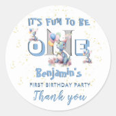 Jongen Eerste Verjaardag Leuk Een Dinosaurus Lunch Ronde Sticker (Voorkant)