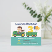 Jongen en hond op tractor met ballonnen kaart (Staand voorkant)