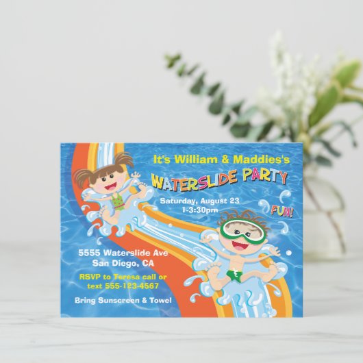 Jongen en meisjes Waterslide Pool Party Birthday I Kaart (Staand voorkant)