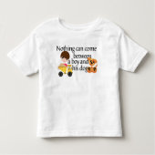 Jongen en z'n hond. Toddler Fine Jersey T-Shirt (Voorkant)