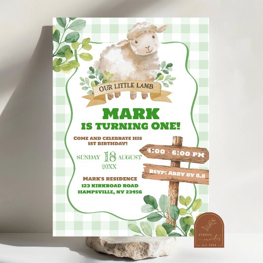 Jongen Groene Lam Eerste Verjaardag Kaart