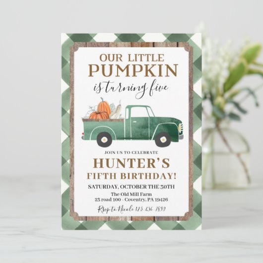 Jongen Herfst Birthday Uitnodiging Elke leeftijd (Staand voorkant)