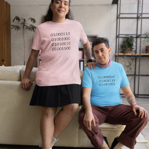 Jongen in Binary Code Tee Shirt