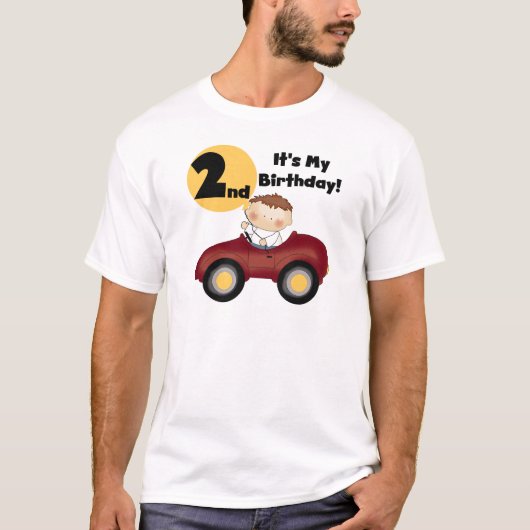 Jongen in Rode Auto 2e Verjaardag Tshirts en gesch (Voorkant)