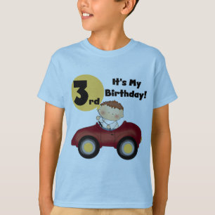 Jongen in Rode Auto 3e Verjaardag T-shirts en gesc
