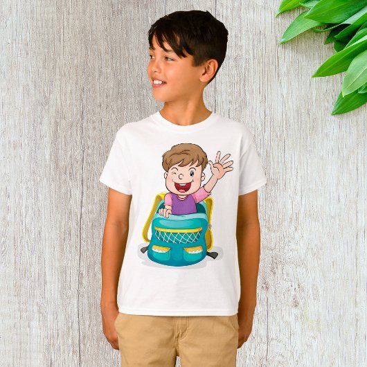 Jongen in rugzak Waving Fun School Kind T-shirt