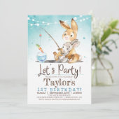 Jongen konijn 1e verjaardag uitnodiging (Staand voorkant)