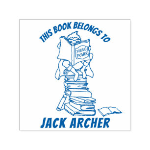 Jongen lezen boeken naam kinder bibliotheekstempel  zelfinktende stempel