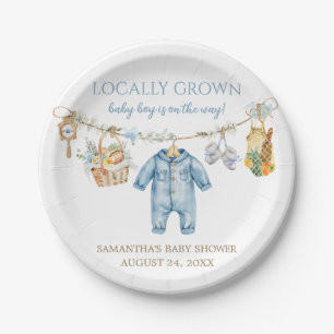 Jongen lokaal gekweekte baby shower rond papieren bordje