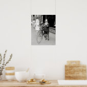 Jongen met een fiets, 1922. Oude foto Poster (Keuken)