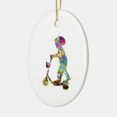 Jongen met scooter keramisch ornament (Links)