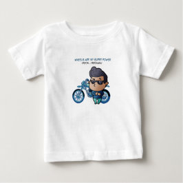 Jongen met zonnebril & motor T-shirt