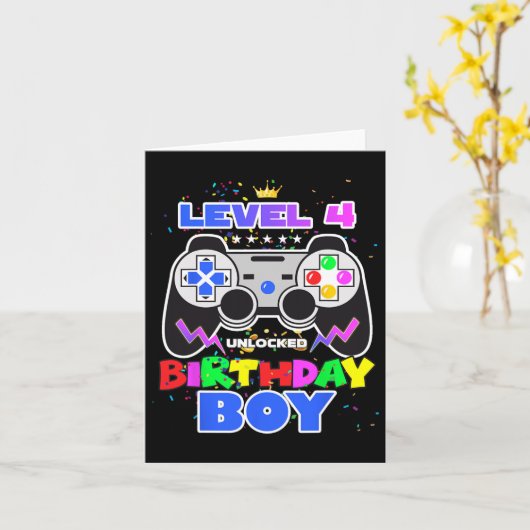 Jongen Niveau 4 Ontgrendeld Videospel 4e Verjaarda Kaart (Gele Bloem)