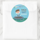 Jongen op Trampoline Kids Verjaardag Dank je Stick Ronde Sticker (Tas)