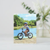 Jongen op zijn fiets briefkaart (Staand voorkant)
