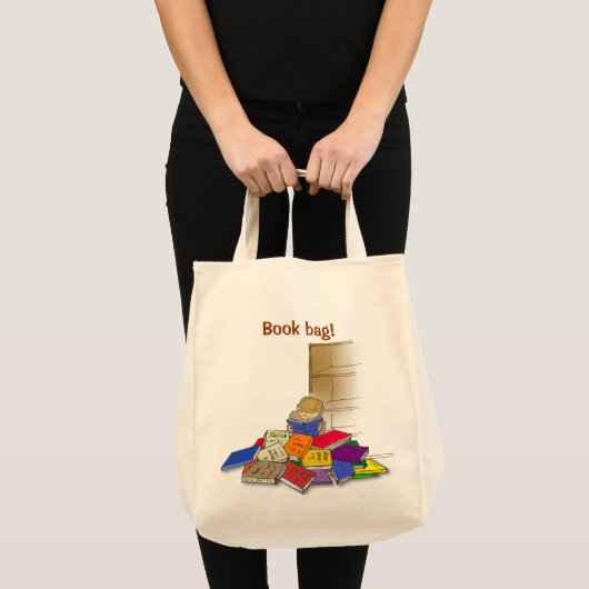 Jongen peuter omringd door boeken. tote bag (Voorkant (product))