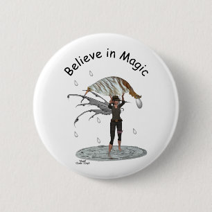 Jongen Regen Fairy Met Bladspeld Button