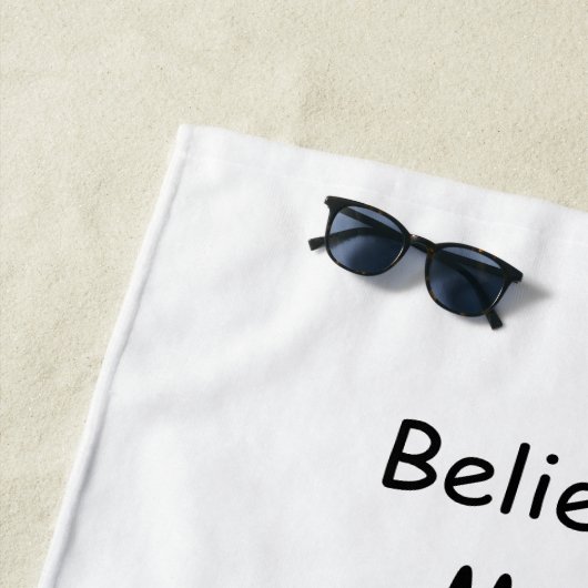 Jongen regen fee met blad strand handdoek (In situ)