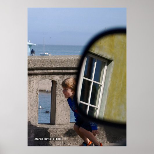 Jongen rent op brug poster (Voorkant)