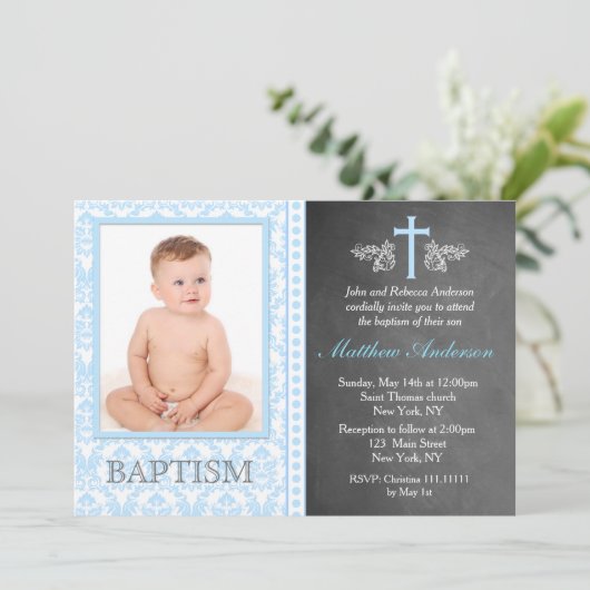 Jongen schoolbord foto doop uitnodigingen (Staand voorkant)