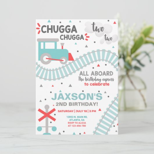 Jongen trainen 2e tweede verjaardag uitnodiging.. kaart (Staand voorkant)