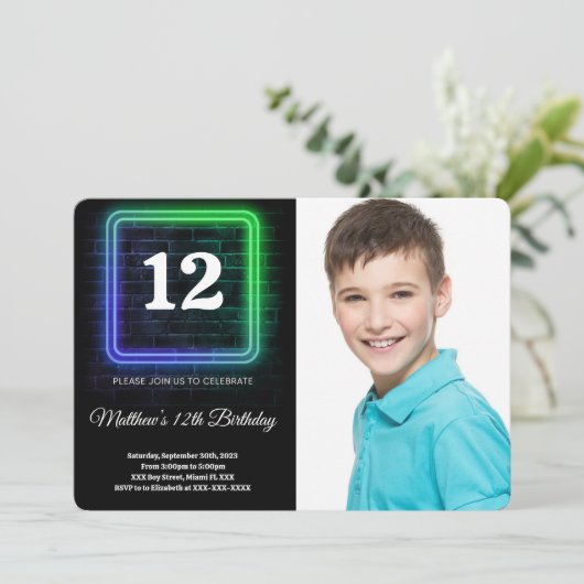 Jongen Verjaardag Foto Kaart (Staand voorkant)