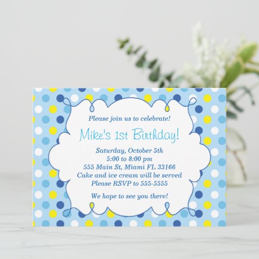 Jongen Verjaardag Uitnodiging Blauw Geel Polka Dot (Staand voorkant)
