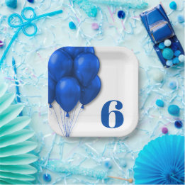 Jongen verjaardagsfeestje blauwe ballonnen papieren bordje