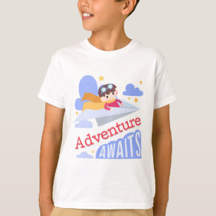Jongen Vliegend Papier Vliegtuig Avontuur Wacht T-shirt