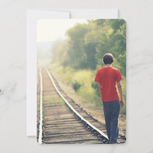 Jongens blauw rood op de fotograaf van de middelba kaart (Achterkant)