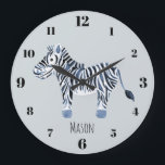 Jongen's Blue Waterverf Zebra Safari Nursery Name Grote Klok<br><div class="desc">Deze coole en schattige kinderklok van de baby is voorzien van een blauwe griezelige zebra van de waterverf,  en zou een perfecte aanvulling zijn op je kinderkamer of kamer. Bekijk de rest van ons collectie voor andere schattige blauwhelmen.</div>