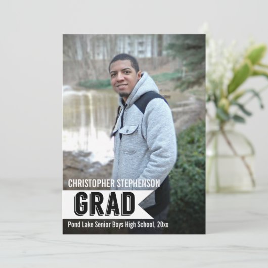 Jongens Bold Banner Foto Afstuderen Aankondiging (Staand voorkant)