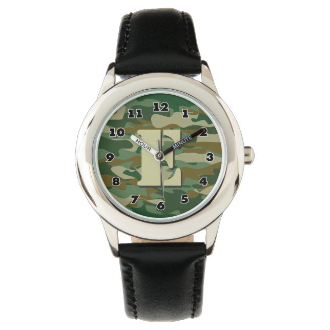 Jongens camo horloge | gepersonaliseerde letter E  (Voorkant)