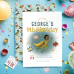 Jongens Cool Superheld Comic Book Kids Verjaardag Kaart<br><div class="desc">Deze coole en eigentijdse kinderverjaardagsuitnodiging met superheldenthema is voorzien van een zwart superheldensterrenontwerp op blauw, met een superheld, een superactiehond, stripgeluiden, bliksemschichten en cartoons, met een bijpassend patroontje op de achterkant. De uitnodiging kan worden gepersonaliseerd met uw jongensnaam en andere gegevens die nodig zijn voor uw feest. De perfecte superheld-thema...</div>