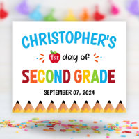 Jongens eerste schooldag tweede klas