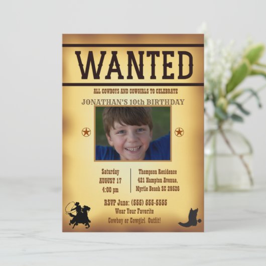 Jongens Foto Rustic Brown Wanted Birthday Kaart (Staand voorkant)