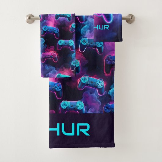 Jongens Gepersonaliseerde Gamer Patroon Bad Handdoek (Insitu)