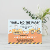 Jongens Graafmachine Eerste Verjaardagsfeestuitnod Kaart (Staand voorkant)